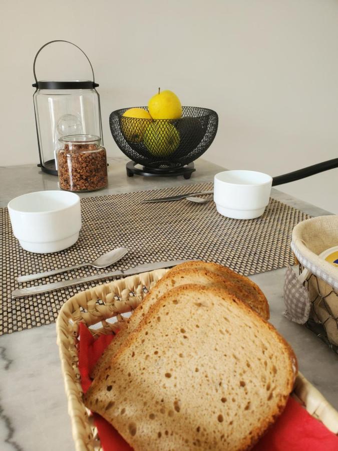 Charmant Studio Moderne Avec Exterieur "Dormir En Provence" 퐁비에이유 외부 사진